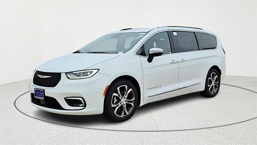 2026 Chrysler Pacifica Pinnacle