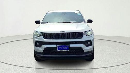 Silver Zynith 2026 Jeep Compass Latitude