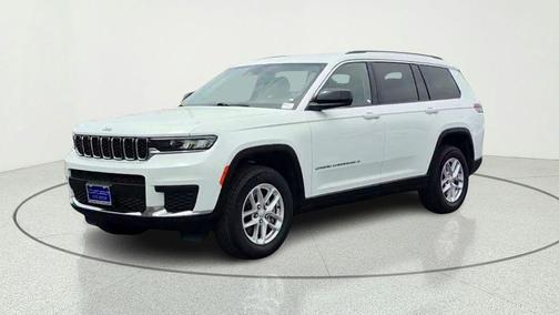 Bright White Clearcoat 2023 Jeep Grand Cherokee L Laredo