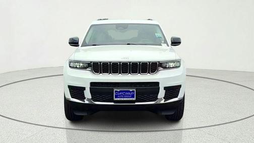 Bright White Clearcoat 2023 Jeep Grand Cherokee L Laredo