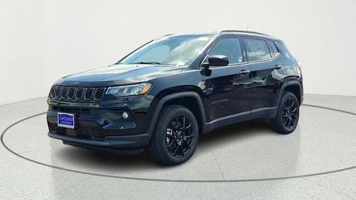 Diamond Black 2026 Jeep Compass Latitude