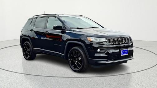 Diamond Black 2026 Jeep Compass Latitude