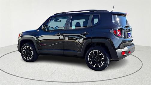 2023 Jeep Renegade Trailhawk