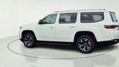 Bright White Clearcoat 2024 Jeep Wagoneer Series III