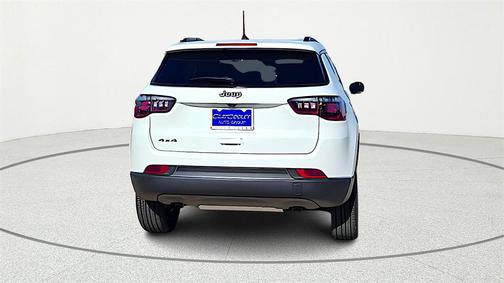 2026 Jeep Compass Latitude