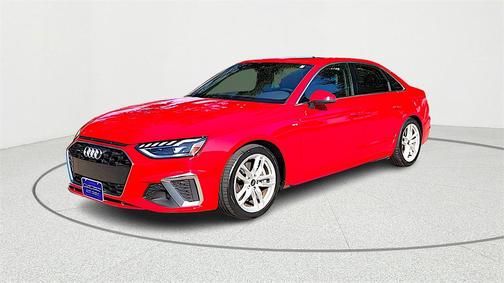 2024 Audi A4 45 S line quattro Premium