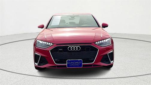 2024 Audi A4 45 S line quattro Premium