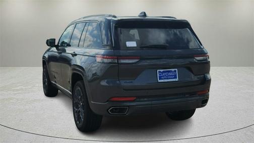 2025 Jeep Grand Cherokee Summit