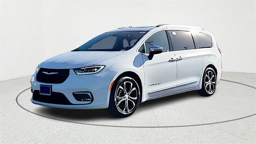 2026 Chrysler Pacifica Pinnacle