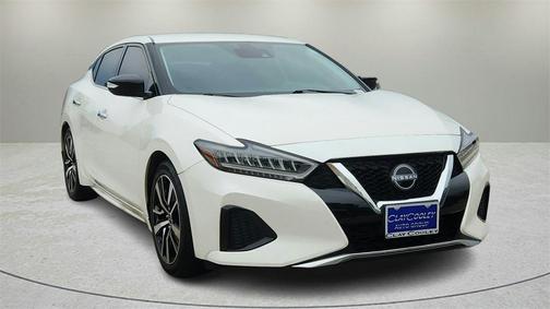 2023 Nissan Maxima SV