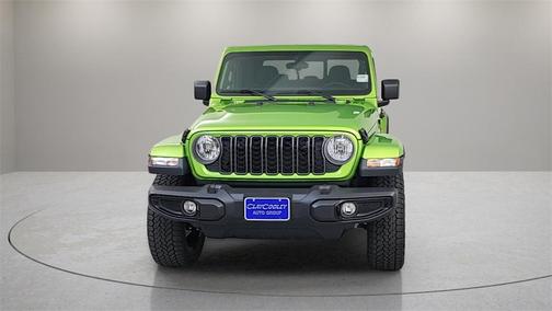 2025 Jeep Gladiator Sport