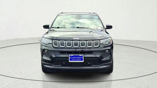 Diamond Black 2022 Jeep Compass Latitude