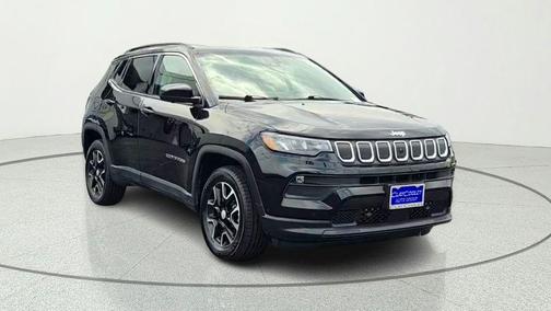 Diamond Black 2022 Jeep Compass Latitude