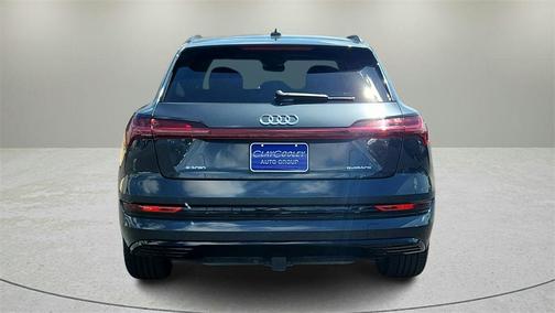 2021 Audi e-tron Premium Plus