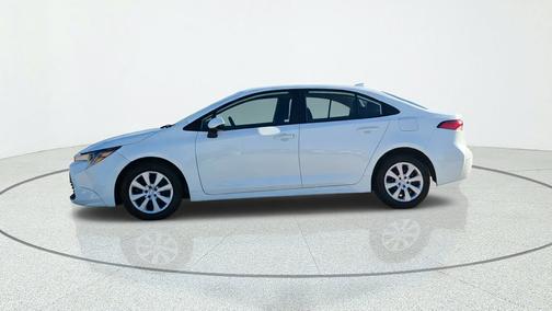 Ice 2025 Toyota Corolla LE