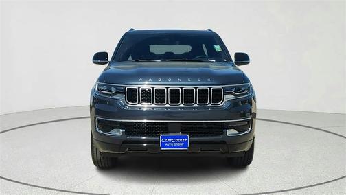 2025 Jeep Wagoneer Base