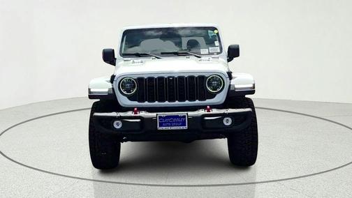 Bright White Clearcoat 2026 Jeep Gladiator Rubicon