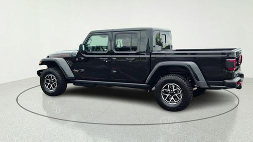 Black Clearcoat 2026 Jeep Gladiator Rubicon