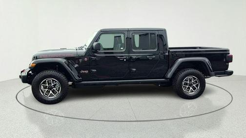 Black Clearcoat 2026 Jeep Gladiator Rubicon