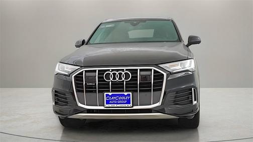 2023 Audi Q7 45 Premium Plus
