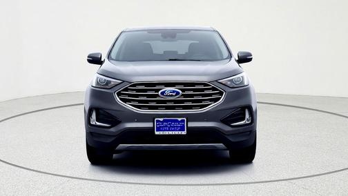 Gray Metallic 2024 Ford Edge Titanium