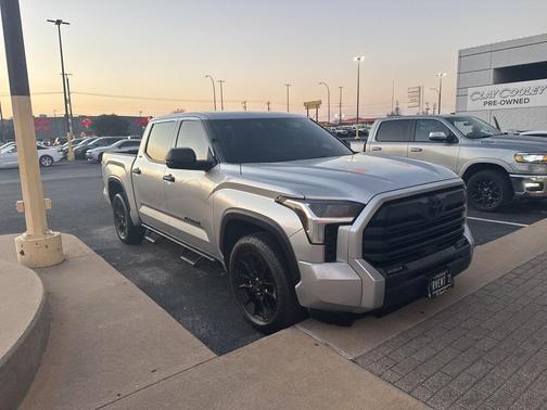 2023 Toyota Tundra SR5