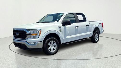 Oxford White 2022 Ford F-150 XLT