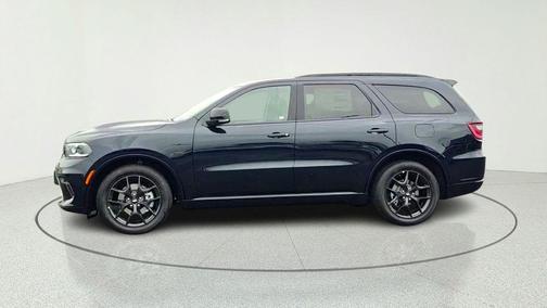 Night 2026 Dodge Durango GT Plus HEMI V8