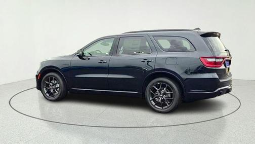 Night 2026 Dodge Durango GT Plus HEMI V8