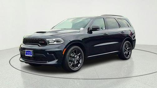 Night 2026 Dodge Durango GT Plus HEMI V8