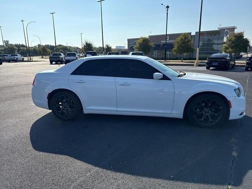 2015 Chrysler 300 S