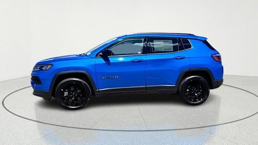 Hydro Blue Pearlcoat 2026 Jeep Compass Latitude