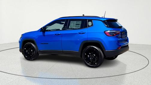 Hydro Blue Pearlcoat 2026 Jeep Compass Latitude