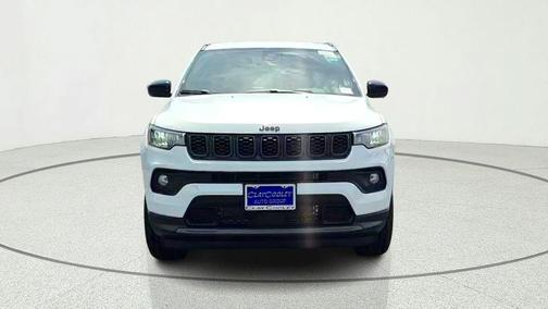 Bright White Clearcoat 2026 Jeep Compass Latitude