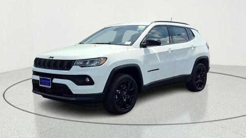 Bright White Clearcoat 2026 Jeep Compass Latitude