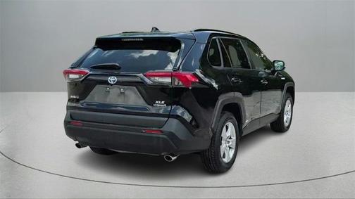 2020 Toyota RAV4 Hybrid XLE