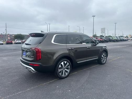2020 Kia Telluride S