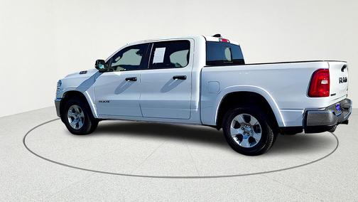Bright White Clearcoat 2025 RAM 1500 Big Horn/Lone Star