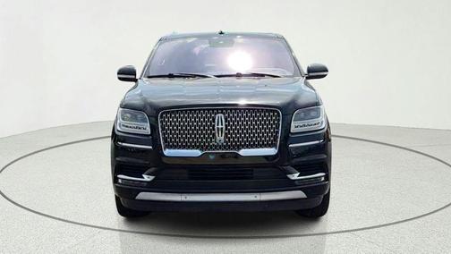 Black Metallic 2019 Lincoln Navigator L Reserve