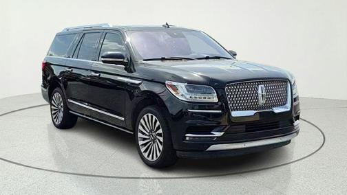 Black Metallic 2019 Lincoln Navigator L Reserve