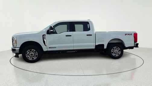 Oxford White 2025 Ford F-250 XLT