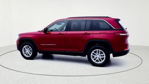 Velvet Red Pearlcoat 2026 Jeep Grand Cherokee Laredo X