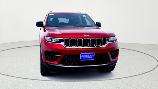 Velvet Red Pearlcoat 2026 Jeep Grand Cherokee Laredo X