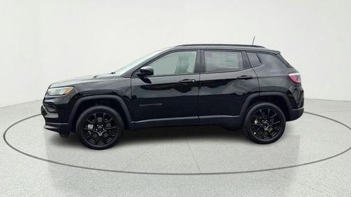 Diamond Black 2026 Jeep Compass Latitude