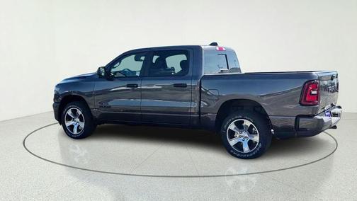 Granite Crystal Clearcoat Metallic 2026 RAM 1500 Express