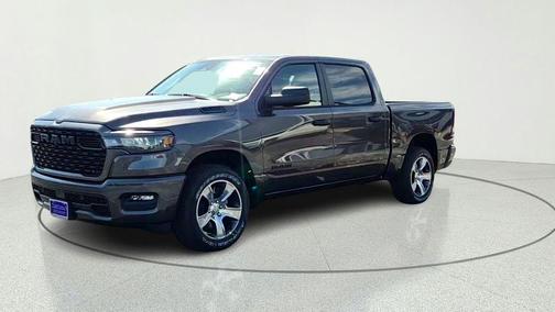 Granite Crystal Clearcoat Metallic 2026 RAM 1500 Express