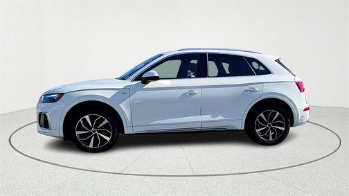 2024 Audi Q5 45 S line quattro Premium