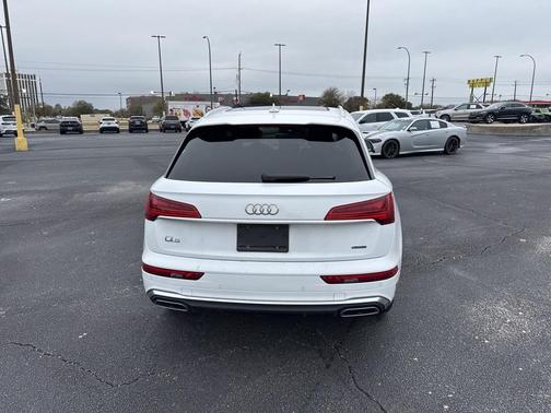 2024 Audi Q5 45 S line quattro Premium