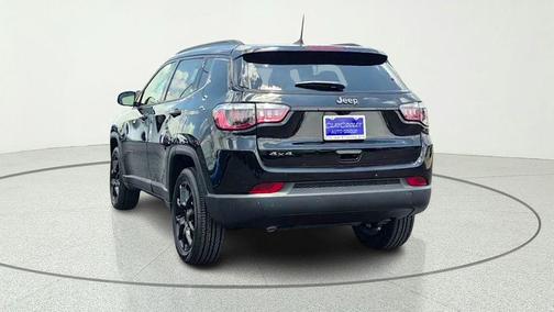 Diamond Black 2026 Jeep Compass Latitude