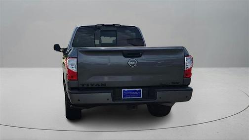 2023 Nissan Titan SV